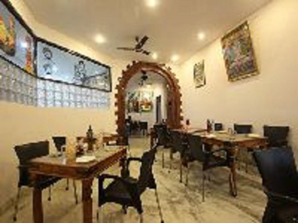 Fabhotel Prime Empire Palace Udaipur Esterno foto