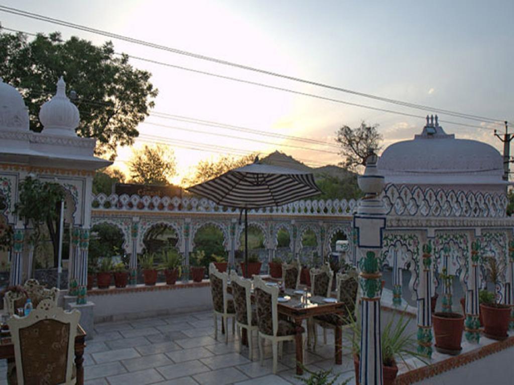 Fabhotel Prime Empire Palace Udaipur Esterno foto